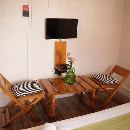 Hotel The Living Roof à Shillong Extérieur photo